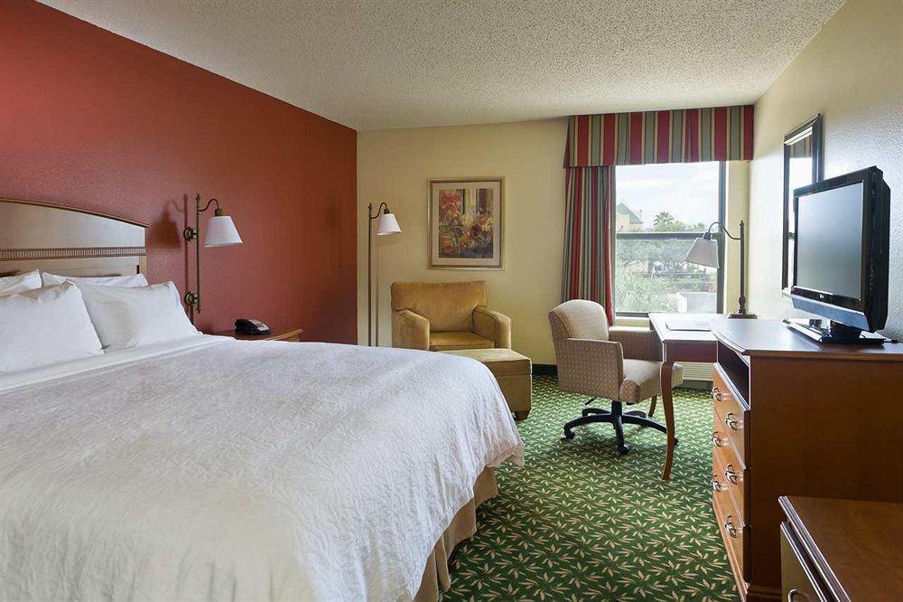 Hampton Inn Houston Stafford Habitación foto